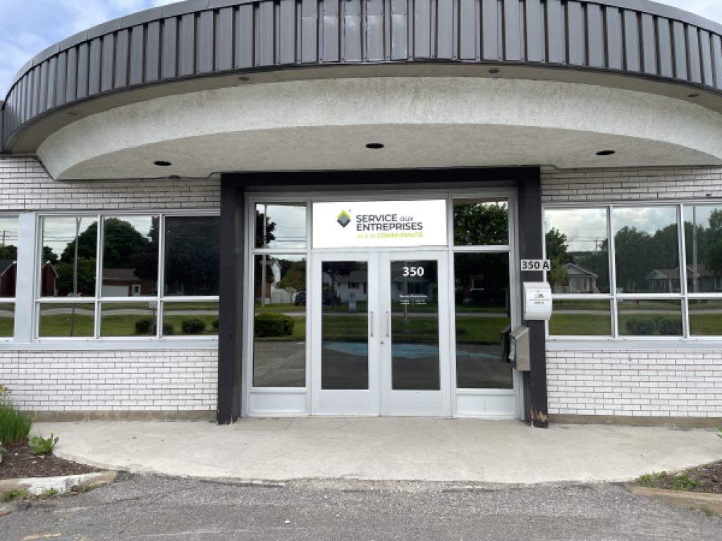 façade des bureaux du Service aux entreprises